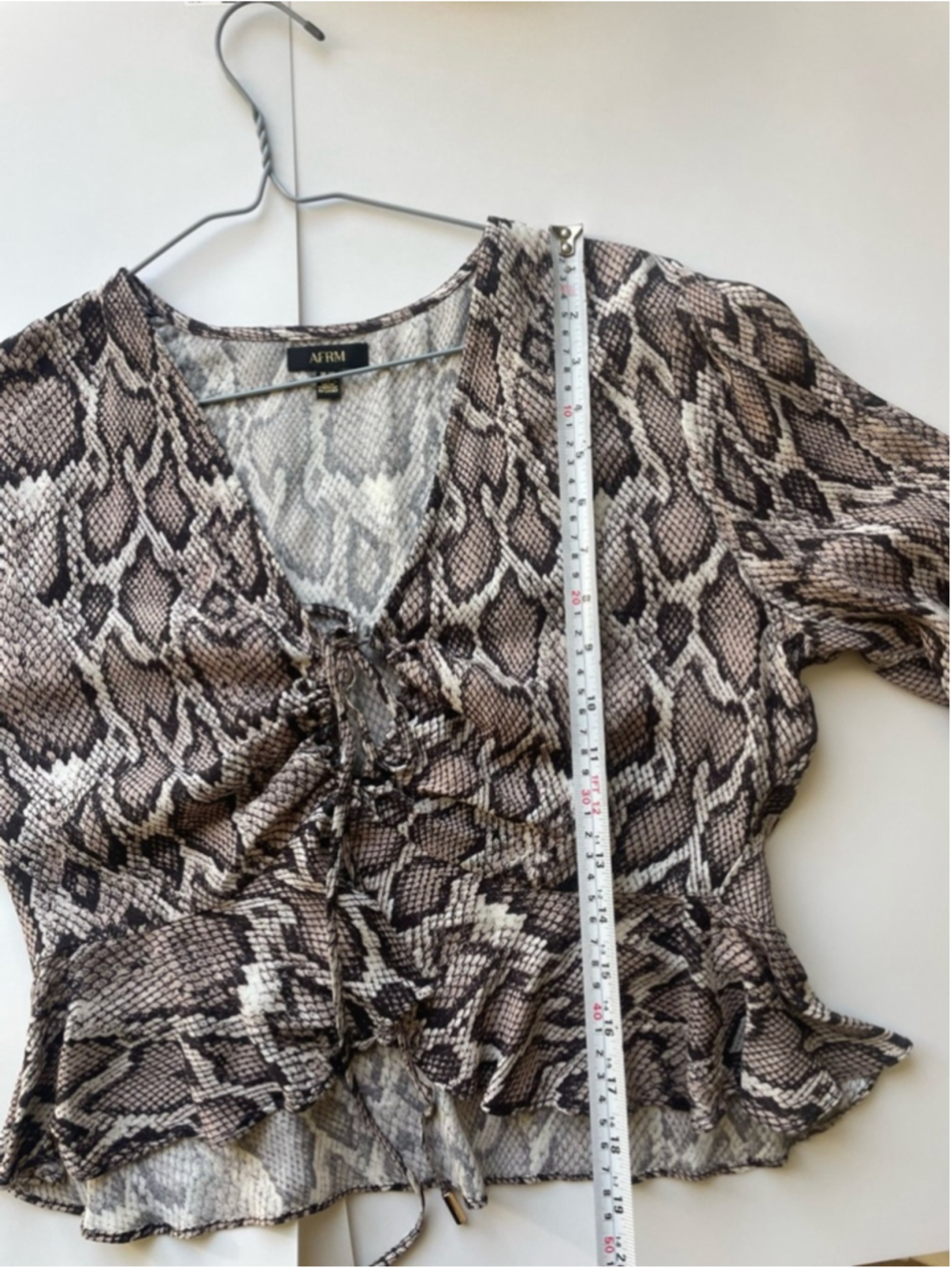AFRM Snake Print Tie Front Top Size Medium y2k - Picture 6 of 9